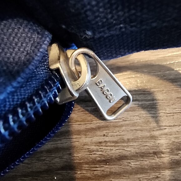 Baggu Horizontal Zip Top Duck Bag in Navy - Picture 3 of 4